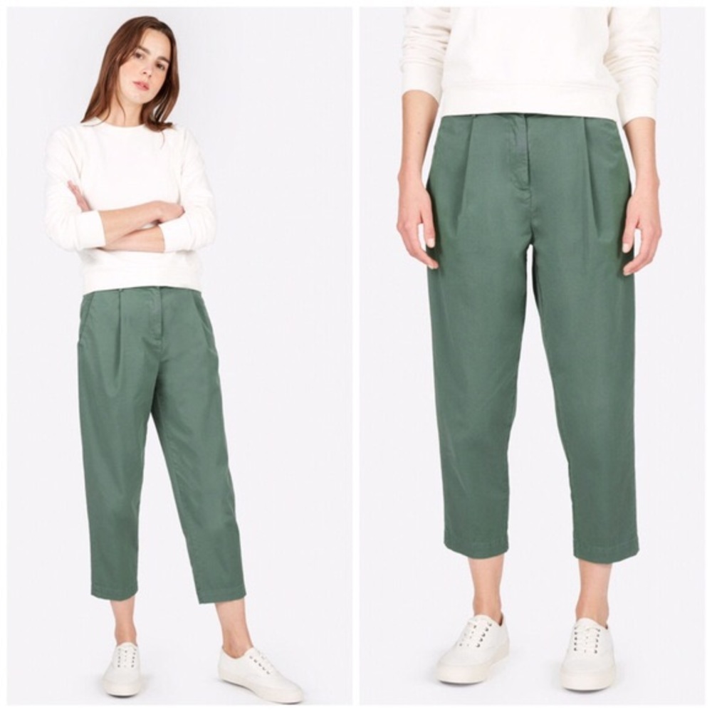 Everlane Slouchy Chino Pants in Green